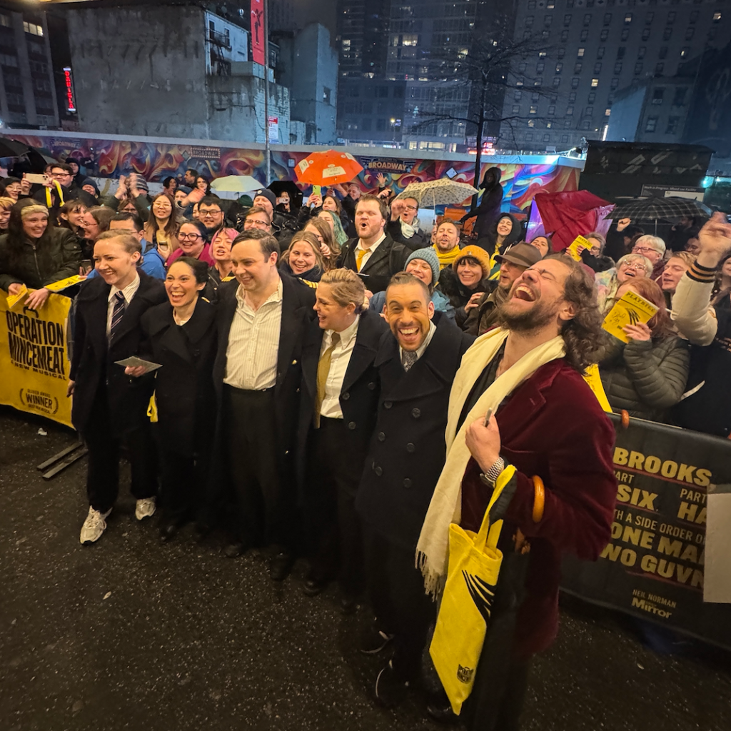 A first preview for the books.